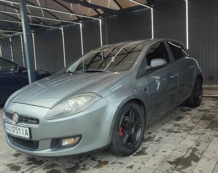 Фиат Браво 2008 в Ужгороде на Automoto.ua Серый Фиат Браво, объемом двигателя 1.6 л и пробегом 640 тыс. км за 3300 $, фото 2 на Automoto.ua