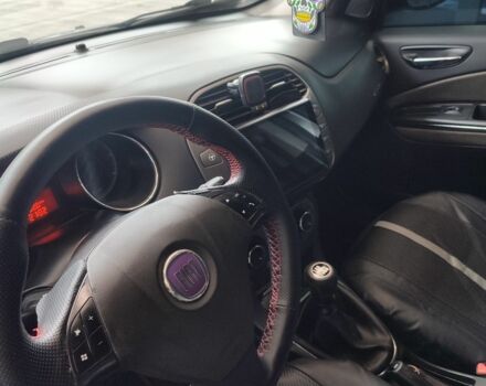 Фиат Браво 2008 в Ужгороде на Automoto.ua Серый Фиат Браво, объемом двигателя 1.6 л и пробегом 640 тыс. км за 3300 $, фото 5 на Automoto.ua