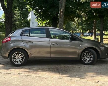 Сірий Фіат Браво, об'ємом двигуна 1.4 л та пробігом 294 тис. км за 4790 $, фото 9 на Automoto.ua