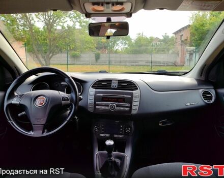 Серый Фиат Браво, объемом двигателя 1.6 л и пробегом 203 тыс. км за 5700 $, фото 12 на Automoto.ua