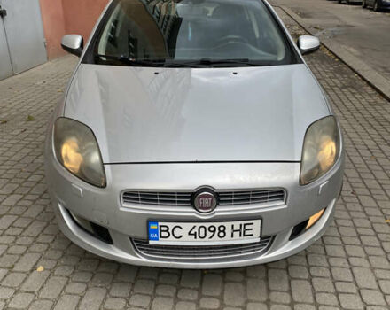 Фиат Браво 2010 в Львове на Automoto.ua Серый Фиат Браво, объемом двигателя 1.6 л и пробегом 241 тыс. км за 5500 $, фото 1 на Automoto.ua