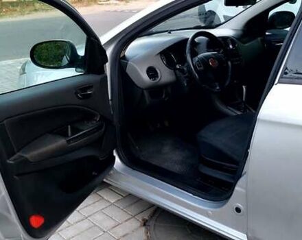 Серый Фиат Браво, объемом двигателя 1.6 л и пробегом 248 тыс. км за 6900 $, фото 12 на Automoto.ua