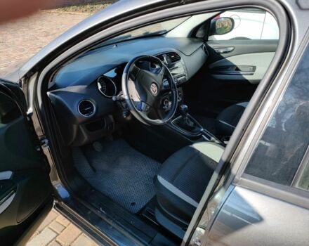 Серый Фиат Браво, объемом двигателя 1.6 л и пробегом 265 тыс. км за 6200 $, фото 2 на Automoto.ua