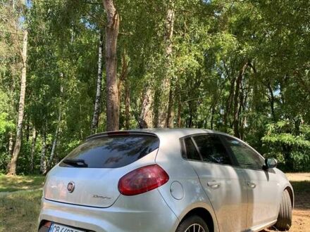 Фіат Браво 2007 у Коропе на Automoto.ua Сірий Фіат Браво, об'ємом двигуна 1.37 л та пробігом 124 тис. км за 4800 $, фото 1 на Automoto.ua
