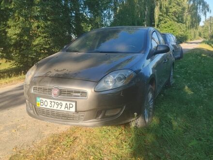 Фиат Браво 2007 в Шумск на Automoto.ua Серый Фиат Браво, объемом двигателя 0 л и пробегом 170 тыс. км за 2500 $, фото 1 на Automoto.ua