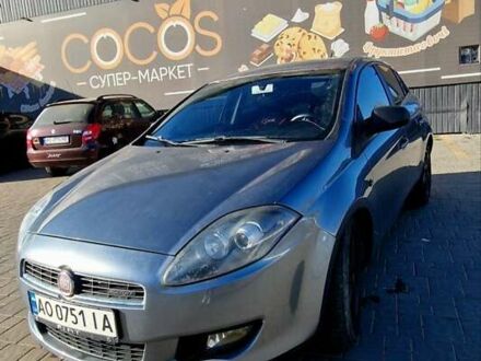 Фиат Браво 2008 в Ужгороде на Automoto.ua Серый Фиат Браво, объемом двигателя 1.6 л и пробегом 650 тыс. км за 2999 $, фото 1 на Automoto.ua