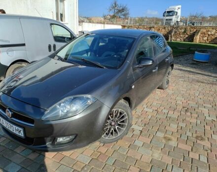 Серый Фиат Браво, объемом двигателя 1.6 л и пробегом 265 тыс. км за 6200 $, фото 1 на Automoto.ua