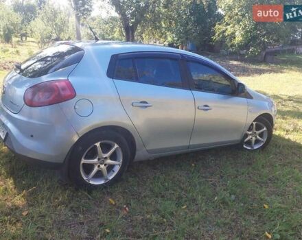 Синій Фіат Браво, об'ємом двигуна 1.37 л та пробігом 315 тис. км за 4500 $, фото 6 на Automoto.ua