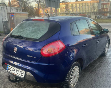 Синий Фиат Браво, объемом двигателя 1.6 л и пробегом 287 тыс. км за 3500 $, фото 4 на Automoto.ua