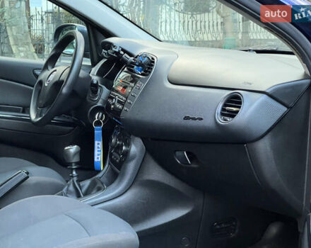 Синий Фиат Браво, объемом двигателя 1.6 л и пробегом 287 тыс. км за 4350 $, фото 79 на Automoto.ua