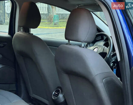 Синий Фиат Браво, объемом двигателя 1.6 л и пробегом 287 тыс. км за 4350 $, фото 98 на Automoto.ua