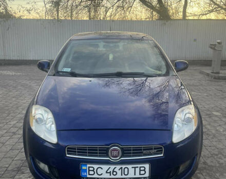 Синий Фиат Браво, объемом двигателя 1.6 л и пробегом 287 тыс. км за 3500 $, фото 2 на Automoto.ua