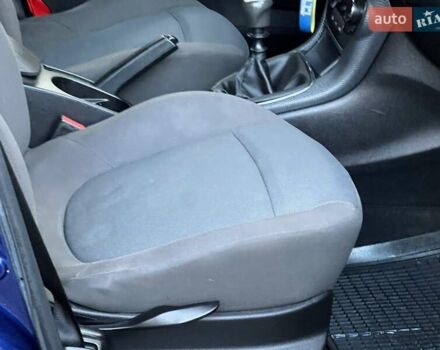 Синій Фіат Браво, об'ємом двигуна 1.6 л та пробігом 288 тис. км за 4200 $, фото 17 на Automoto.ua