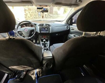 Синій Фіат Браво, об'ємом двигуна 1.37 л та пробігом 213 тис. км за 6200 $, фото 24 на Automoto.ua