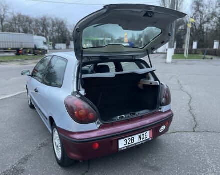 Синий Фиат Браво, объемом двигателя 1.2 л и пробегом 190 тыс. км за 1200 $, фото 10 на Automoto.ua