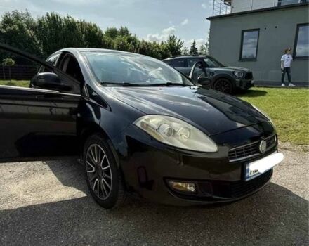 Синий Фиат Браво, объемом двигателя 1.6 л и пробегом 315 тыс. км за 5300 $, фото 1 на Automoto.ua