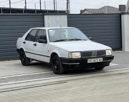 Белый Фиат Крома, объемом двигателя 2 л и пробегом 250 тыс. км за 899 $, фото 2 на Automoto.ua