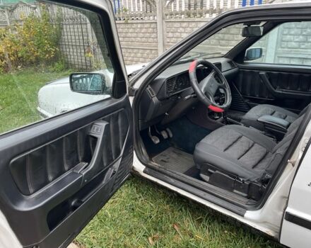 Білий Фіат Croma, об'ємом двигуна 2 л та пробігом 250 тис. км за 650 $, фото 9 на Automoto.ua