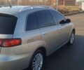 Бежевый Фиат Крома, объемом двигателя 1.8 л и пробегом 400 тыс. км за 3600 $, фото 1 на Automoto.ua