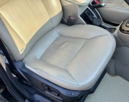 Черный Фиат Крома, объемом двигателя 2.4 л и пробегом 270 тыс. км за 4300 $, фото 6 на Automoto.ua