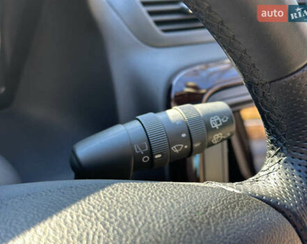 Черный Фиат Крома, объемом двигателя 2.4 л и пробегом 270 тыс. км за 4200 $, фото 44 на Automoto.ua