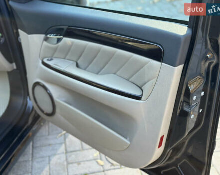 Черный Фиат Крома, объемом двигателя 2.4 л и пробегом 270 тыс. км за 4200 $, фото 70 на Automoto.ua