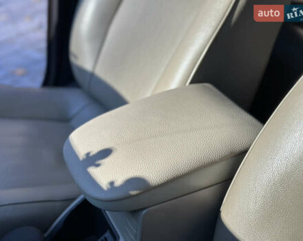 Черный Фиат Крома, объемом двигателя 2.4 л и пробегом 270 тыс. км за 4200 $, фото 50 на Automoto.ua