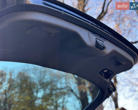 Черный Фиат Крома, объемом двигателя 2.4 л и пробегом 270 тыс. км за 4200 $, фото 76 на Automoto.ua