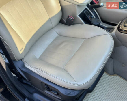 Черный Фиат Крома, объемом двигателя 2.4 л и пробегом 270 тыс. км за 4200 $, фото 60 на Automoto.ua