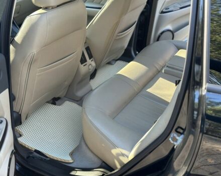 Черный Фиат Крома, объемом двигателя 2.4 л и пробегом 270 тыс. км за 4300 $, фото 8 на Automoto.ua