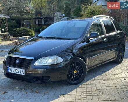 Черный Фиат Крома, объемом двигателя 2.4 л и пробегом 270 тыс. км за 4200 $, фото 2 на Automoto.ua