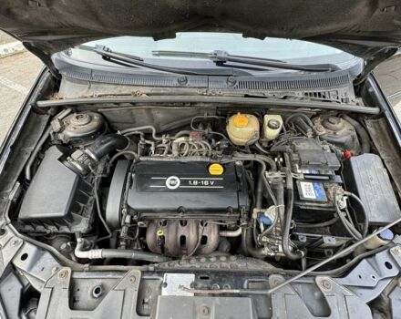 Черный Фиат Крома, объемом двигателя 1.8 л и пробегом 300 тыс. км за 3600 $, фото 18 на Automoto.ua