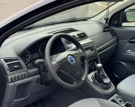 Черный Фиат Крома, объемом двигателя 1.8 л и пробегом 300 тыс. км за 3600 $, фото 9 на Automoto.ua