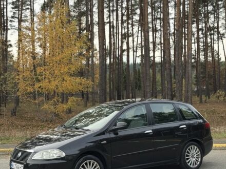 Черный Фиат Крома, объемом двигателя 1.8 л и пробегом 300 тыс. км за 3600 $, фото 1 на Automoto.ua