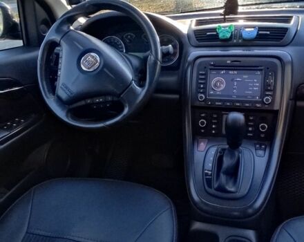 Черный Фиат Крома, объемом двигателя 1.9 л и пробегом 227 тыс. км за 5900 $, фото 1 на Automoto.ua