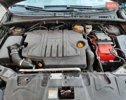 Коричневый Фиат Крома, объемом двигателя 1.9 л и пробегом 418 тыс. км за 5000 $, фото 11 на Automoto.ua