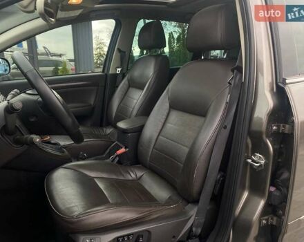 Коричневый Фиат Крома, объемом двигателя 2.39 л и пробегом 228 тыс. км за 7490 $, фото 20 на Automoto.ua