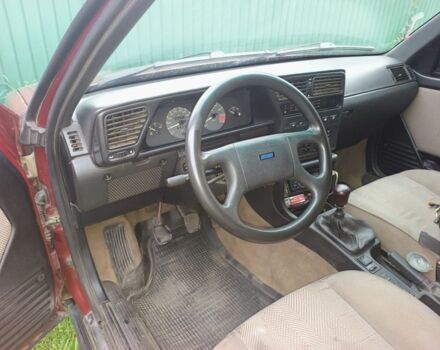 Красный Фиат Крома, объемом двигателя 2 л и пробегом 450 тыс. км за 1500 $, фото 5 на Automoto.ua