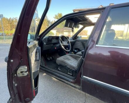 Красный Фиат Крома, объемом двигателя 0 л и пробегом 300 тыс. км за 1000 $, фото 5 на Automoto.ua