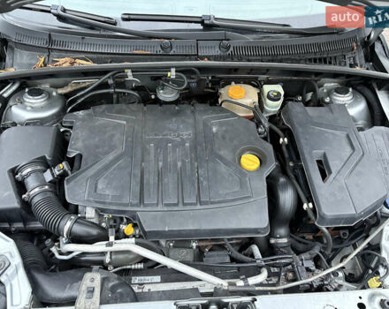 Фиат Крома, объемом двигателя 1.9 л и пробегом 267 тыс. км за 5550 $, фото 17 на Automoto.ua