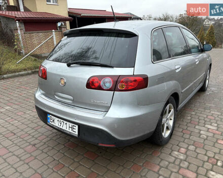 Фиат Крома, объемом двигателя 1.9 л и пробегом 267 тыс. км за 5550 $, фото 6 на Automoto.ua