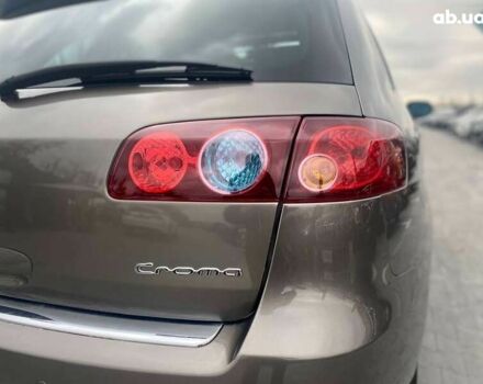 Фиат Крома, объемом двигателя 2.4 л и пробегом 228 тыс. км за 7490 $, фото 9 на Automoto.ua