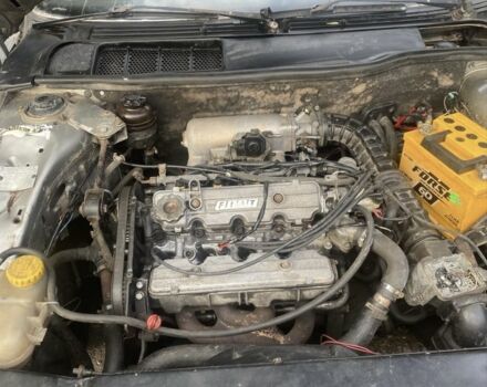 Серый Фиат Крома, объемом двигателя 2 л и пробегом 200 тыс. км за 728 $, фото 4 на Automoto.ua