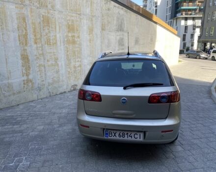 Серый Фиат Крома, объемом двигателя 1.9 л и пробегом 430 тыс. км за 5500 $, фото 6 на Automoto.ua