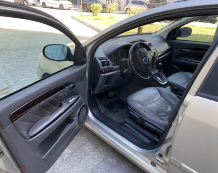 Серый Фиат Крома, объемом двигателя 1.9 л и пробегом 430 тыс. км за 5500 $, фото 8 на Automoto.ua