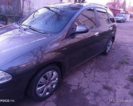 Сірий Фіат Croma, об'ємом двигуна 1.8 л та пробігом 237 тис. км за 4000 $, фото 7 на Automoto.ua