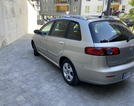 Серый Фиат Крома, объемом двигателя 1.9 л и пробегом 430 тыс. км за 5500 $, фото 7 на Automoto.ua