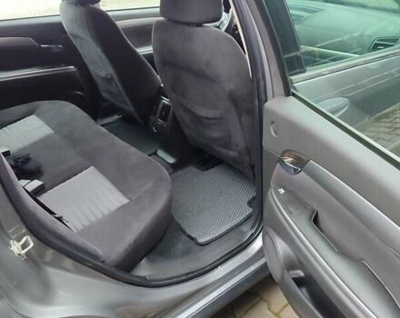 Серый Фиат Крома, объемом двигателя 1.8 л и пробегом 221 тыс. км за 5800 $, фото 2 на Automoto.ua