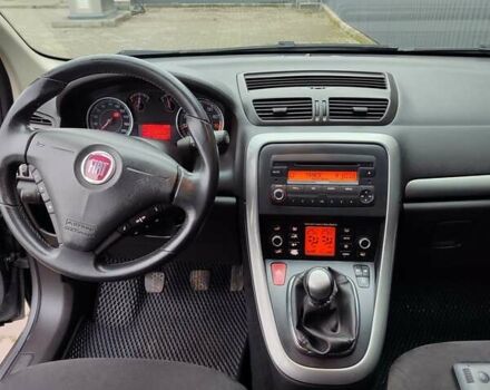 Серый Фиат Крома, объемом двигателя 1.8 л и пробегом 221 тыс. км за 5800 $, фото 8 на Automoto.ua