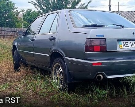 Сірий Фіат Croma, об'ємом двигуна 2.5 л та пробігом 500 тис. км за 1500 $, фото 4 на Automoto.ua
